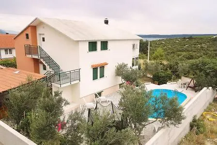 Mirta Villa Kastel Novi Croatia